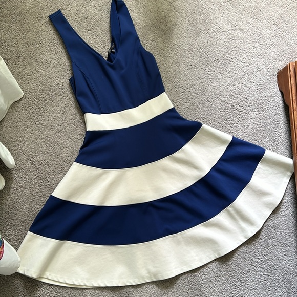 Felicity & Coco Navy and White Dress - Size Small - Picture 6 of 8